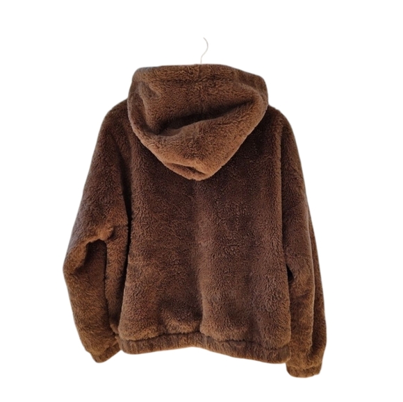 Truth By Republic Cropped Faux Fur Hoodie - Picture 6 of 6